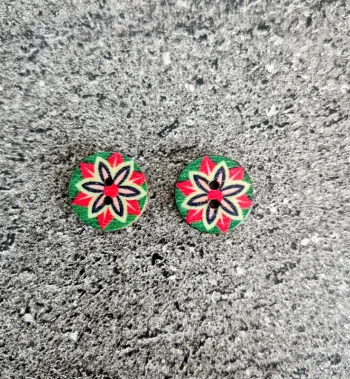Lot de 2 boutons en bois vintage