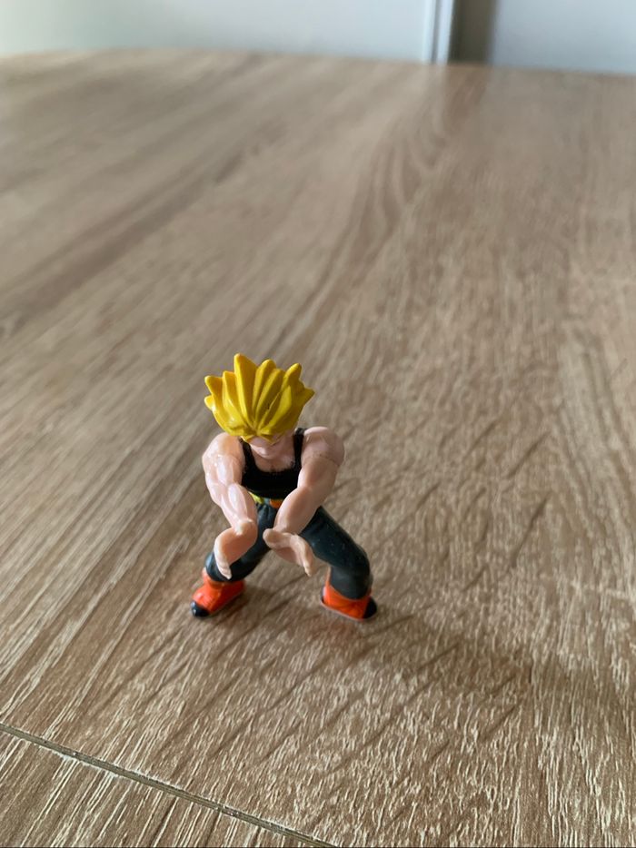Figurine Dragon ball Z Trunks - photo numéro 3