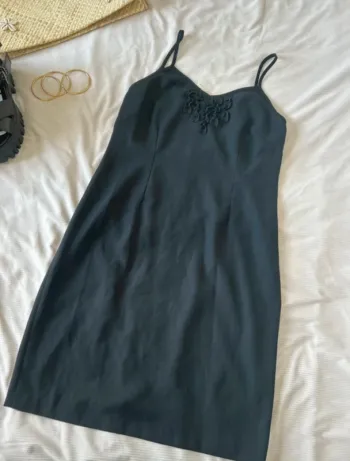 Robe, petite bretelles noire taille m