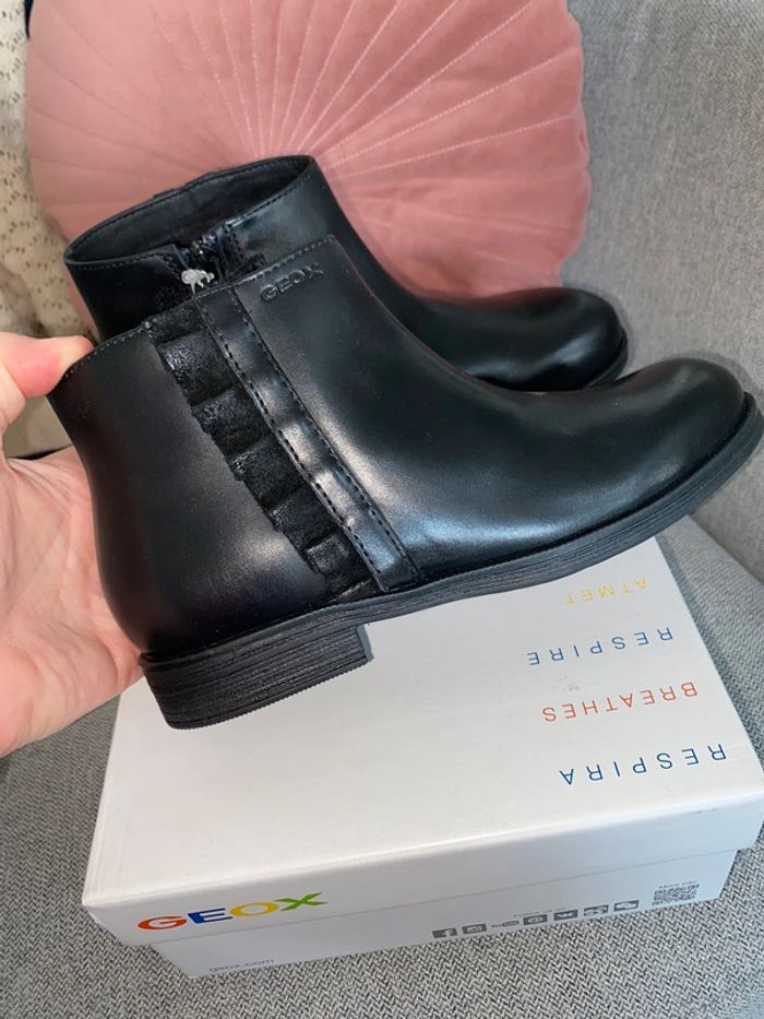 Bottines geox taille 34 neuves - photo numéro 2