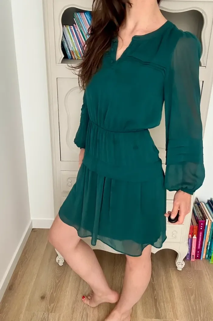 Robe Naf Naf en mousseline – Décolleté V, manches longues - photo numéro 5