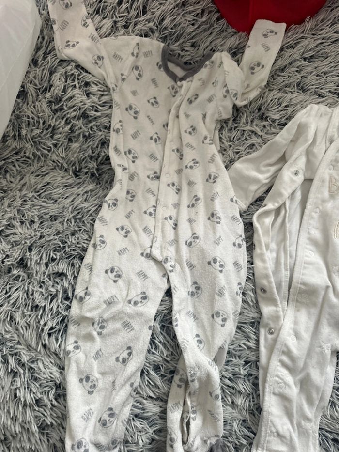 9 Pyjamas. - photo numéro 6