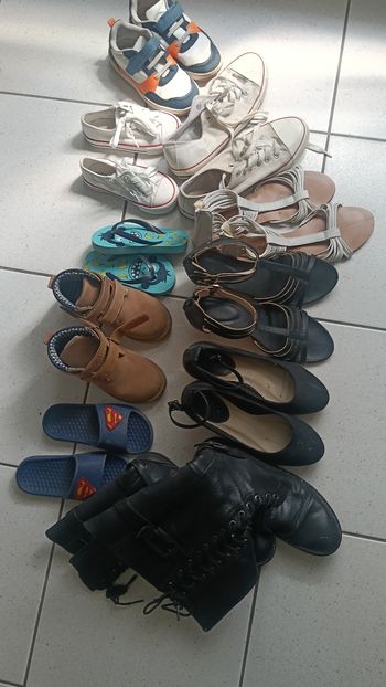 Lor de chaussures femme/garcons