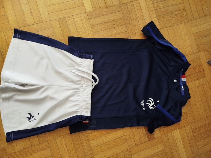 Lot vêtements garçon 4 ans Okaïdi - photo numéro 10
