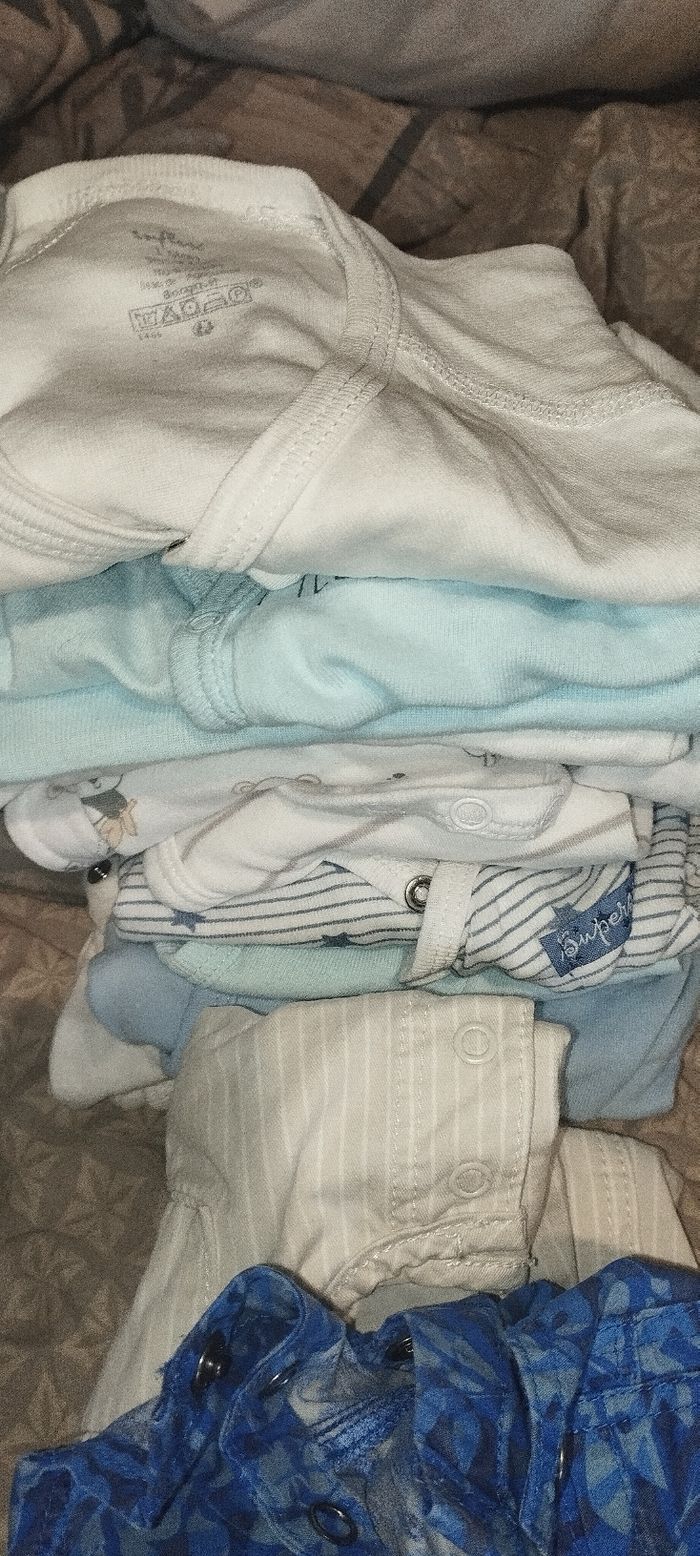 Lot vêtements garçon naissance 1mois - photo numéro 8