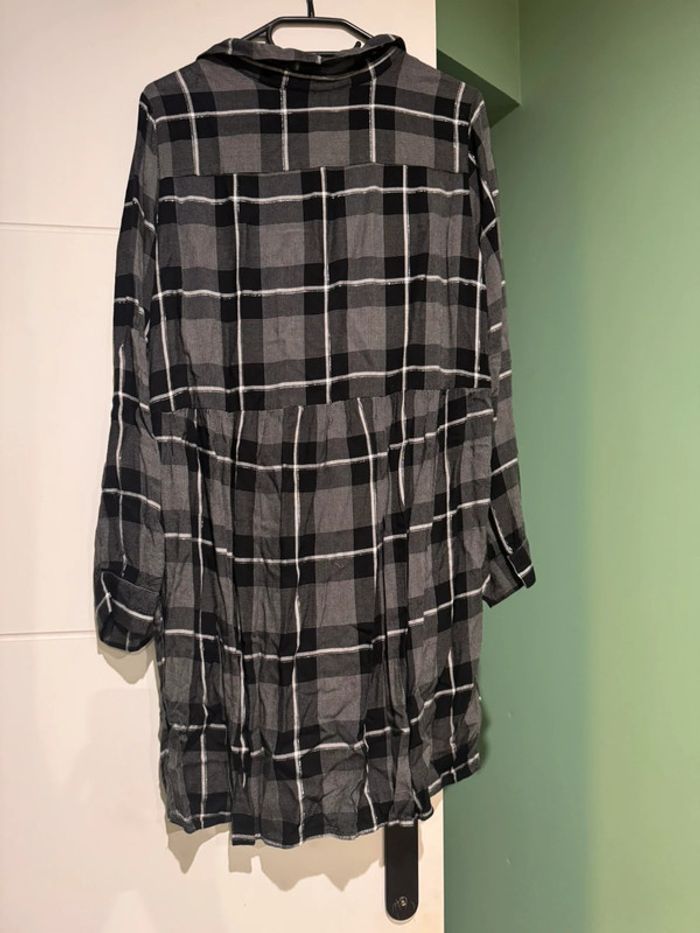 Rose chemise à carreaux noire et blanche - photo numéro 4