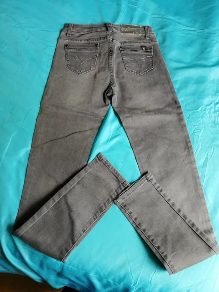 Lot de jeans ado - photo numéro 6