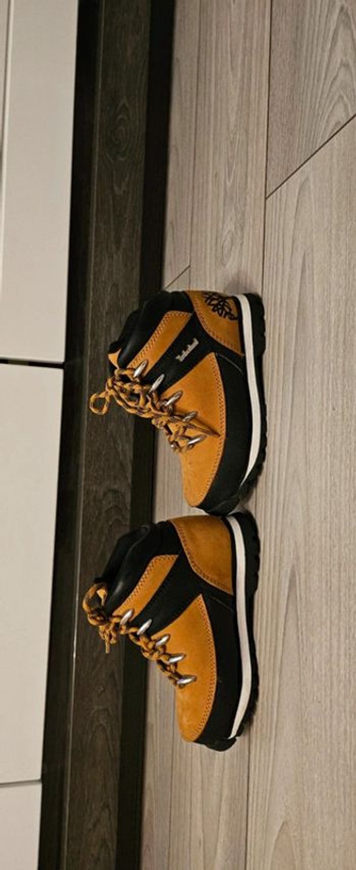 Basket Timberland 27 Neuve - photo numéro 3