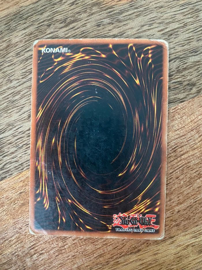 Carte Yu-Gi-Oh! Seven tools of the bandit SDJ-048 1996 - photo numéro 2