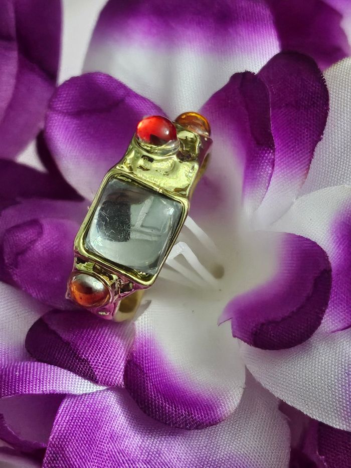 Bague épaisse avec ses pierres topaz - photo numéro 4