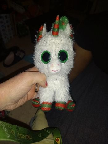 Peluche ty licorne Noël snow fall 15cm env