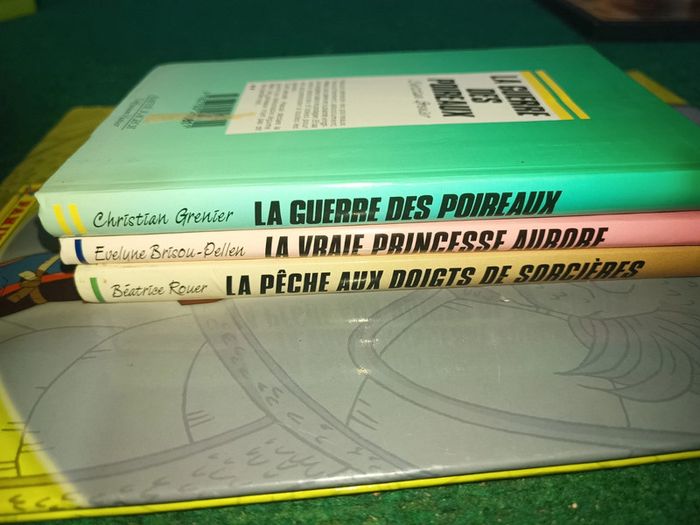 Lot de 3 livres jeunesse. Serie cascade - photo numéro 2