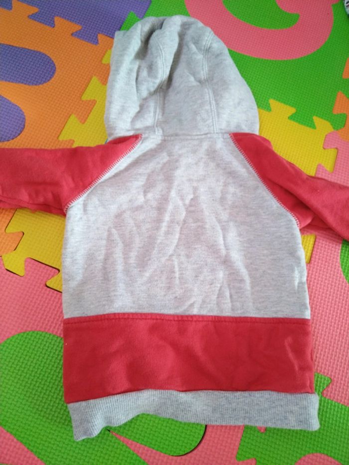 Sweat disney baby 9mois - photo numéro 2