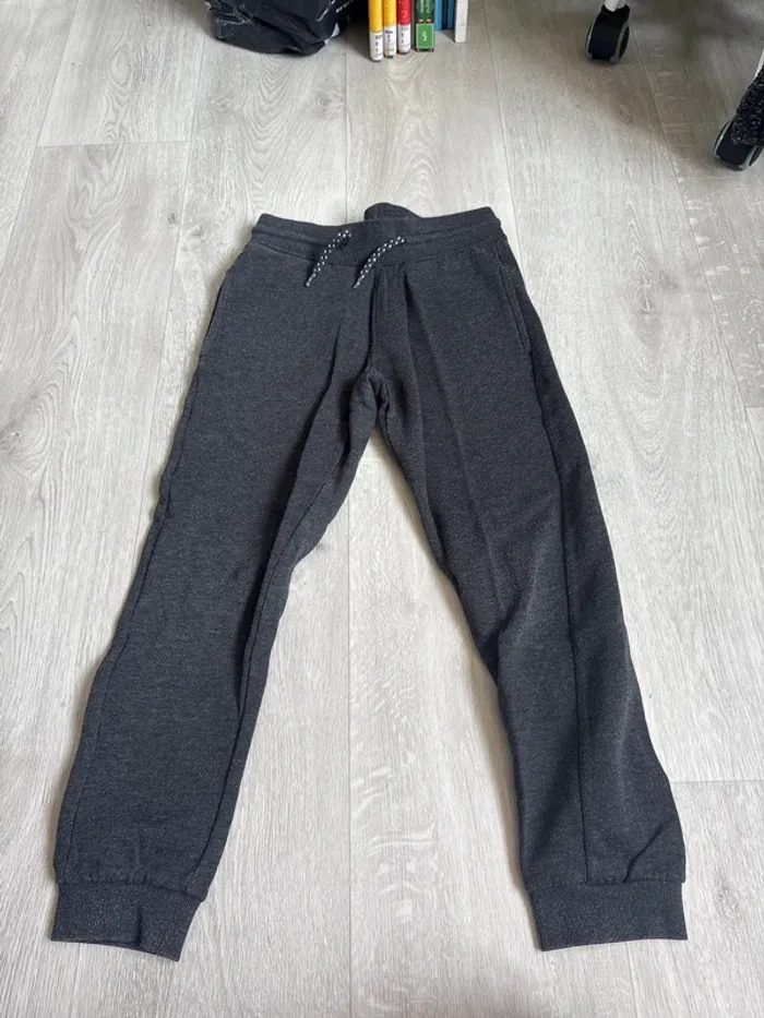 Lot 2 pantalons 9 ans - photo numéro 5