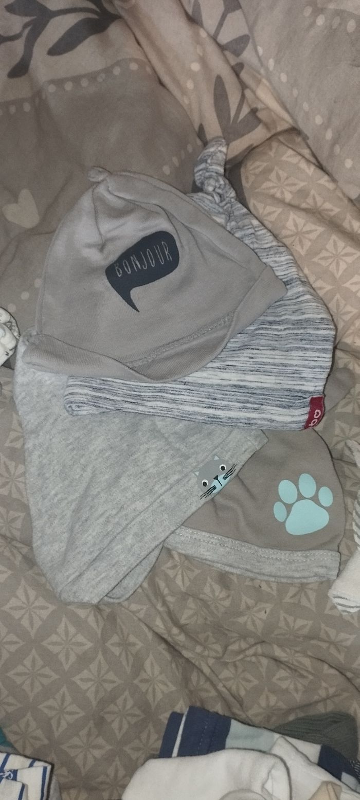 Lot vêtements garçon naissance 1mois - photo numéro 9