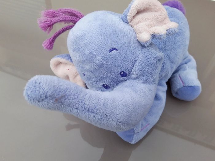 Peluche Disney l éléphant