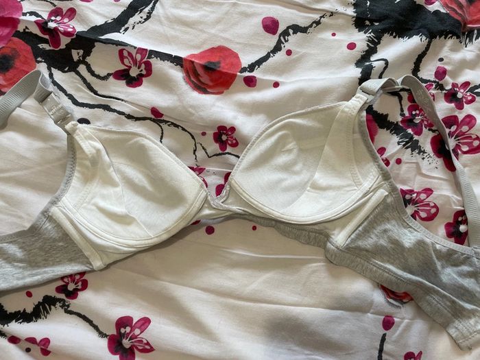 Soutien-gorge allaitement - photo numéro 3