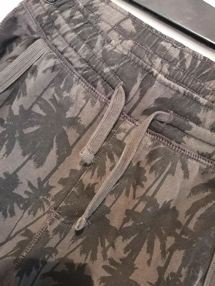 Short palmiers H&M XS - photo numéro 2