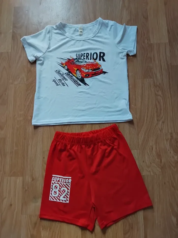 Ensemble shorts neuf garçon taille 6/7ans - photo numéro 3