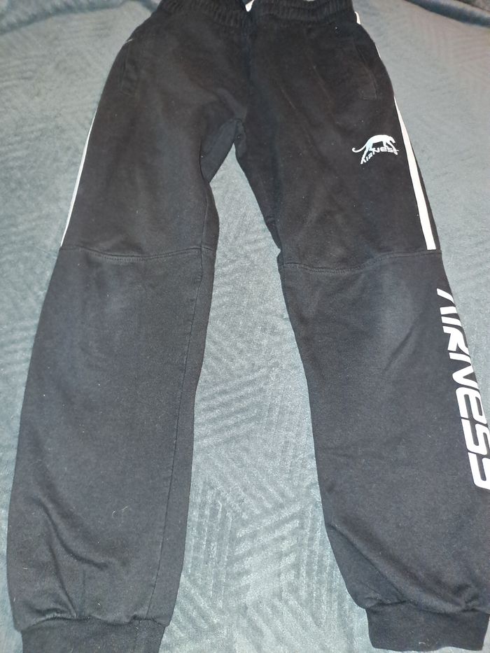 2 pantalons tzille 12 ans - photo numéro 4