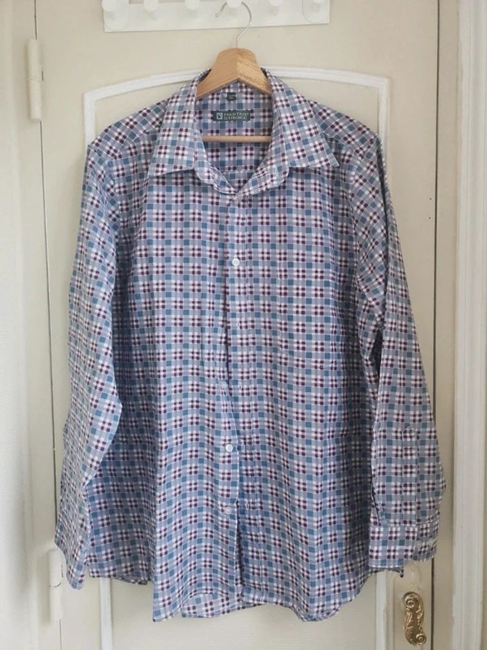 Chemise à carreaux taille XL