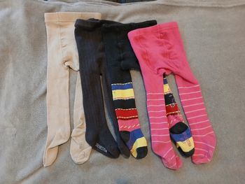 Lot de 4 collants en 17/18