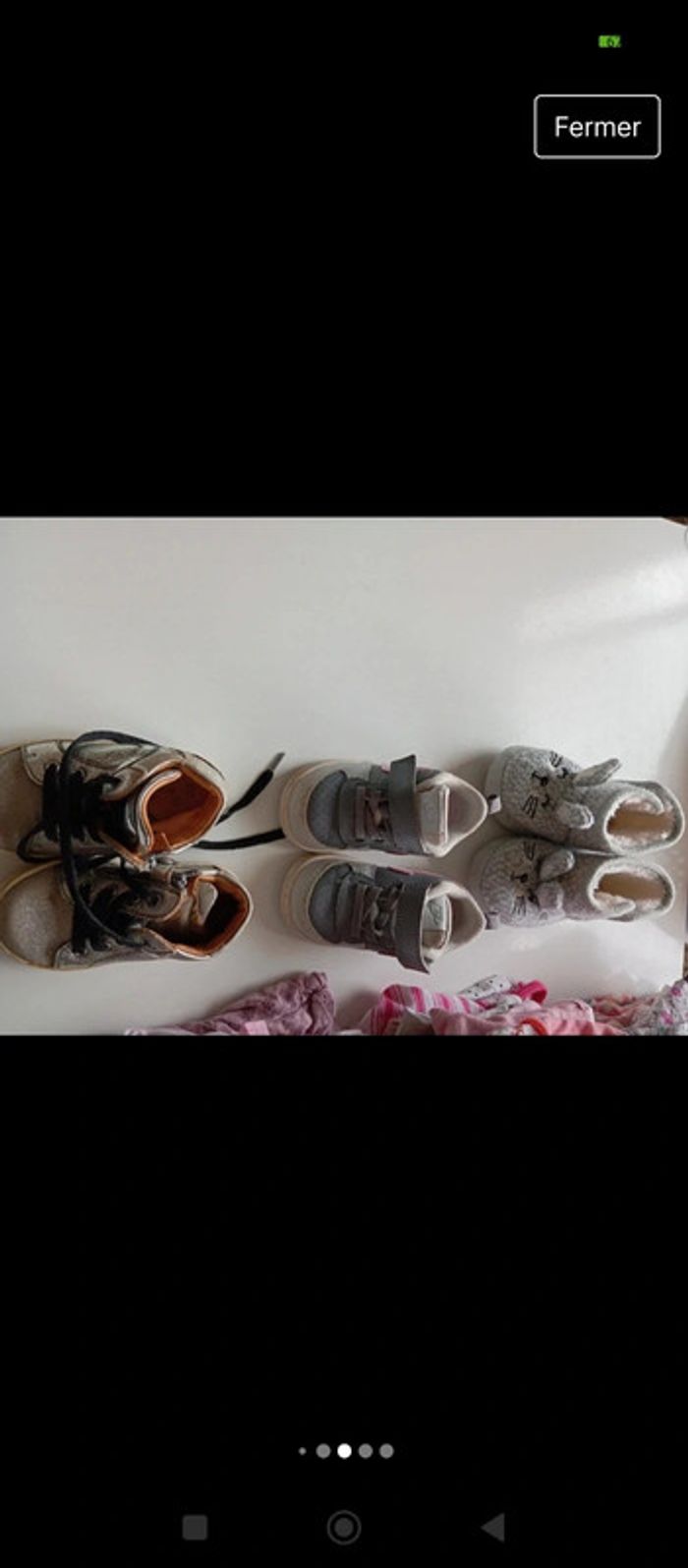 Lot de 2 paires de chaussures et une paire de chaussures