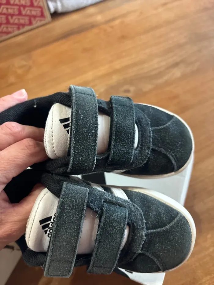 Basket noir adidas t24 - photo numéro 12