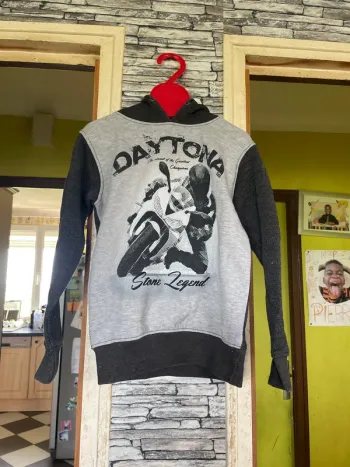 Sweat-shirt capuche garçon 10 ans