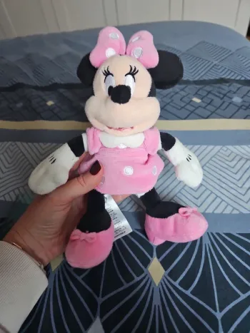 Peluche Minnie classique 22 cm