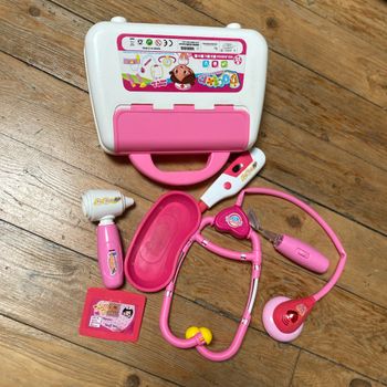 Mallette de docteur dans l’état