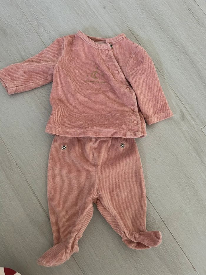 Pyjama de naissance