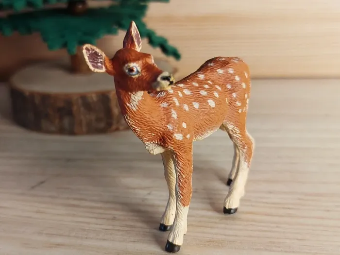PAPO faon Figurine animal de la forêt