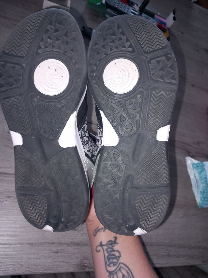 Chaussures de basket - photo numéro 4