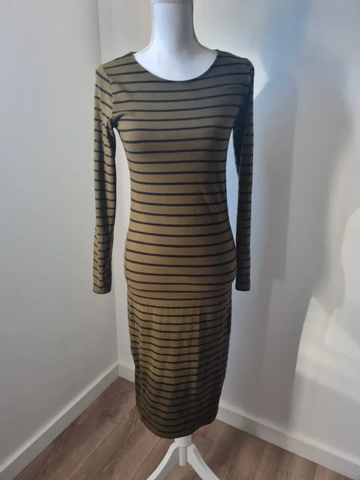 Robe longue moulante Pieces