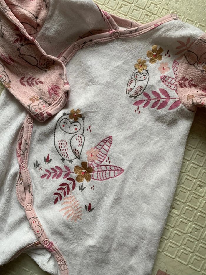 Lot de 3 pyjamas Petit béguin C&A 6 mois tbe - photo numéro 3