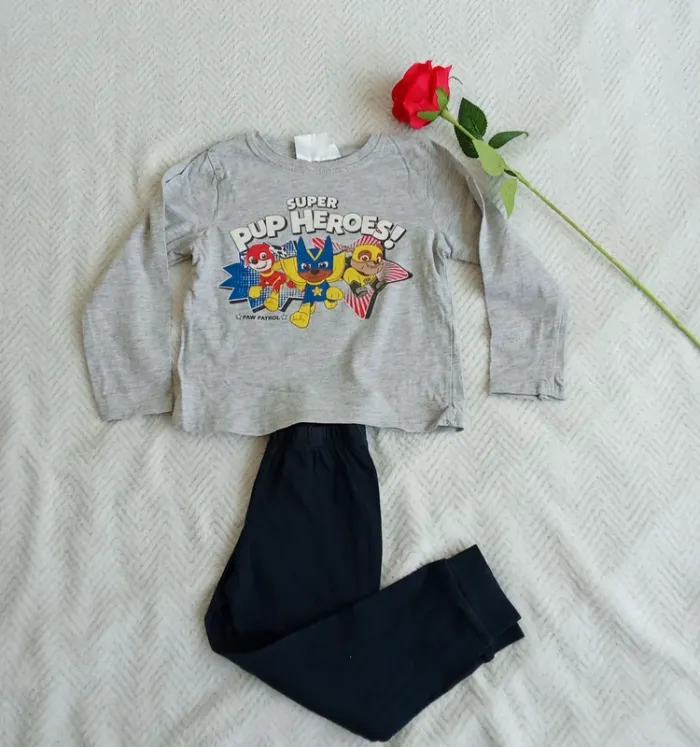 Pyjamas 2 pièces garçon ⭐ très bon état ⭐ Taille 4 ans ⭐ Nickelodeon