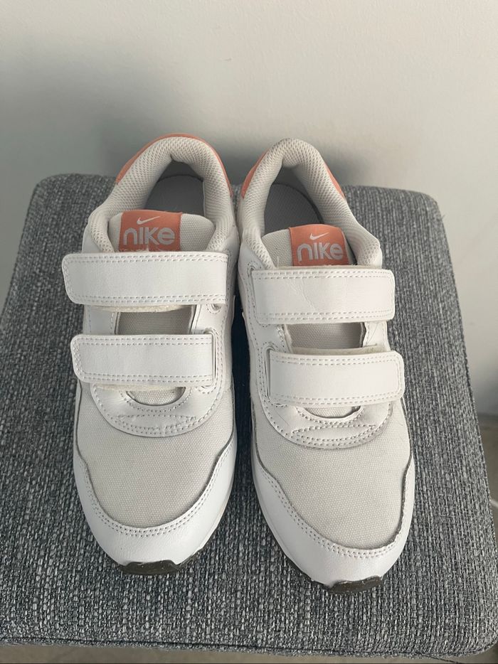 Basket Nike À Scratch Taille 33,5 - photo numéro 6