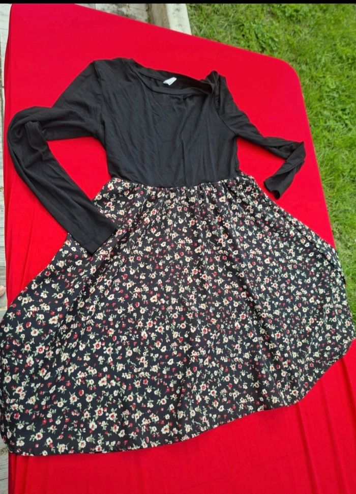 Lot vêtements fille 11 12 ans - photo numéro 2