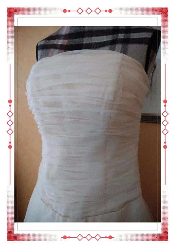 Robe bustier pour cérémonie ou grandes occasions - photo numéro 4