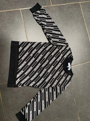 Pull noir et blanc