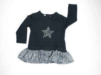 Robe noire 12 mois
