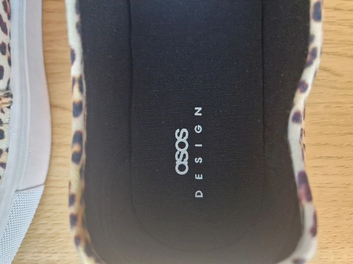 🐆 Slippers léopard Asos Design – pointure 39 – neuves avec étiquette - photo numéro 5