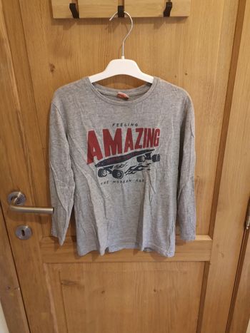 T-shirt Tape à l'œil en gris et rouge 8 ans