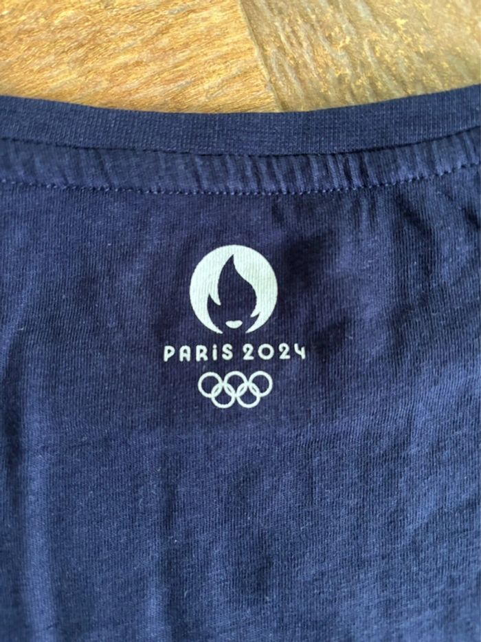 T-shirts jumeaux/jumelles JO Paris 2024 - photo numéro 5