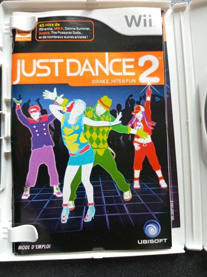 Nintendo - Wii - Just dance 2 - photo numéro 4
