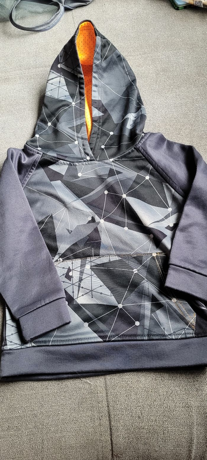Sweat à capuche