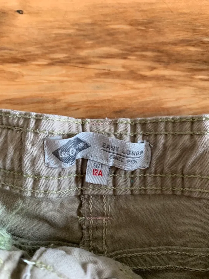 Short Lee Cooper taille 12 ans - photo numéro 3