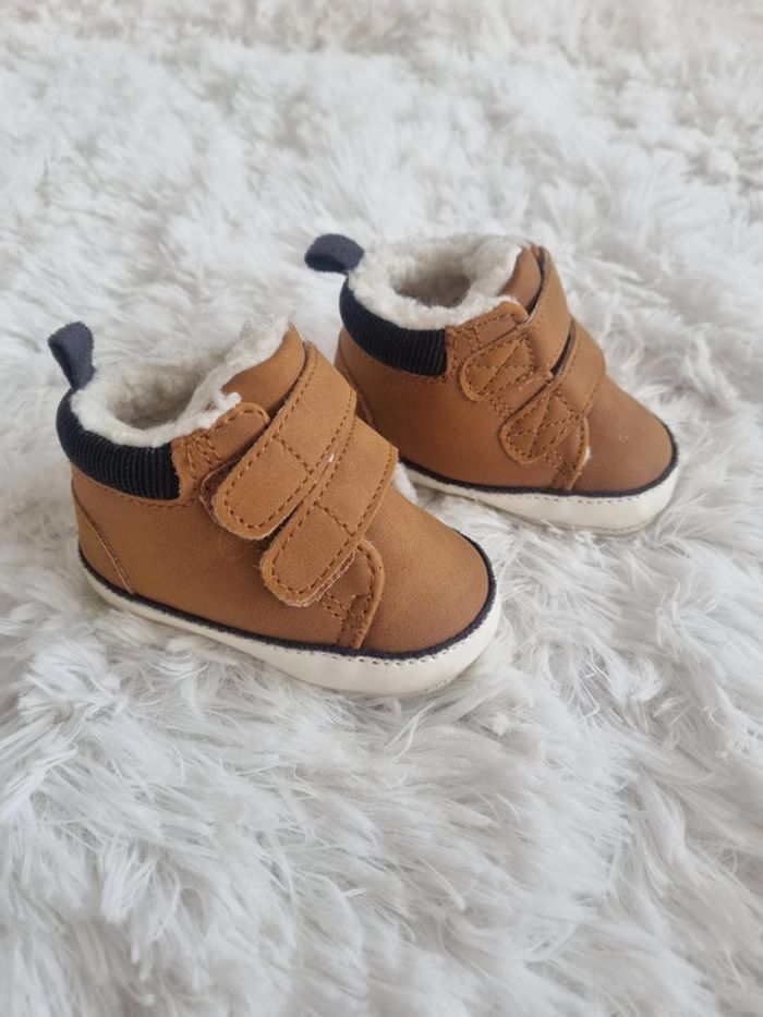 Baskets fourrées Kiabi 3/6 mois - photo numéro 2