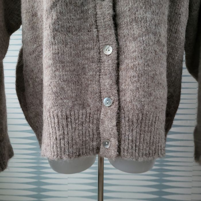 Gilet taupe curve Sandrine TU (du 44 au 48) modèle Maëlle by Loïcia neuf avec étiquette - photo numéro 8